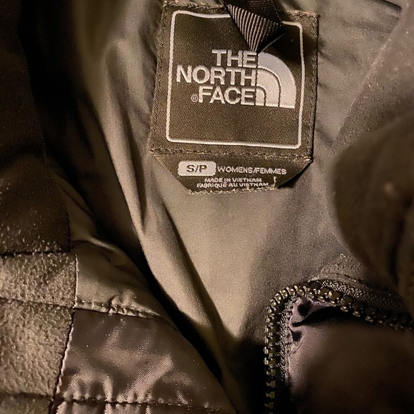 SOLD North Face Vest - Picture 2 of 2